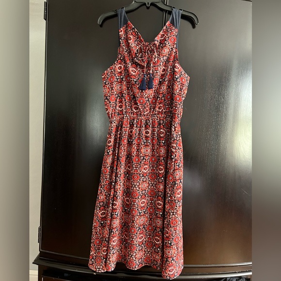 Athleta Printed Martinique Dress Faux Wrap Knee Length Red Women Sz Medium - Picture 5 of 5